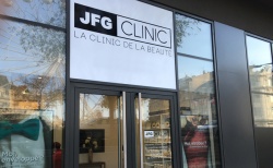 franchise JFG CLINIC vitrine exterieure