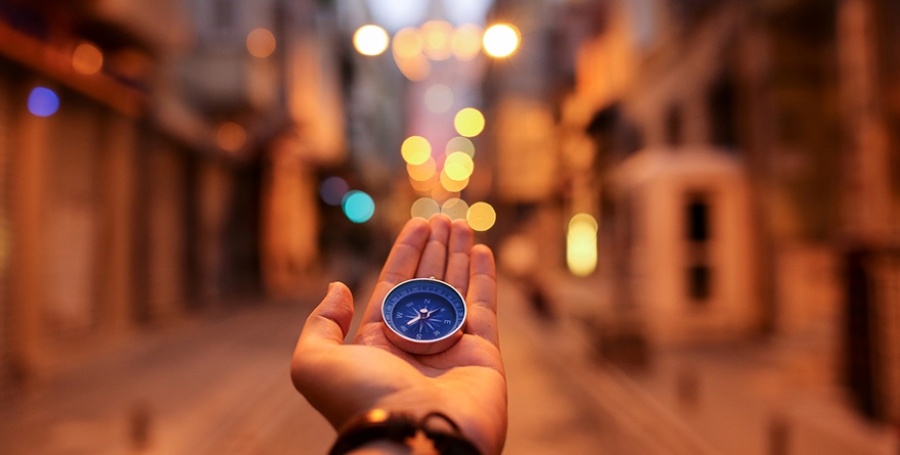 compass - find the right location