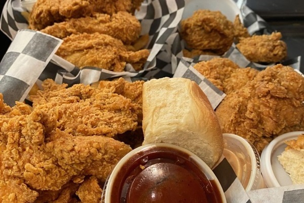 Southern-Chicks-to-Open-First-Franchise.jpg