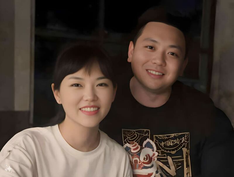 Jing_Zhou_and_Leo_Liu_Bring.jpg