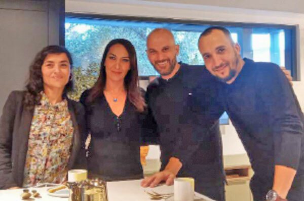 equipe magasin franchise Mobalpa Marseille