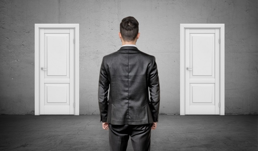 Should You Buy A Franchise Or Get A New Job?
