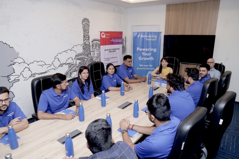 Tax Assistant Image