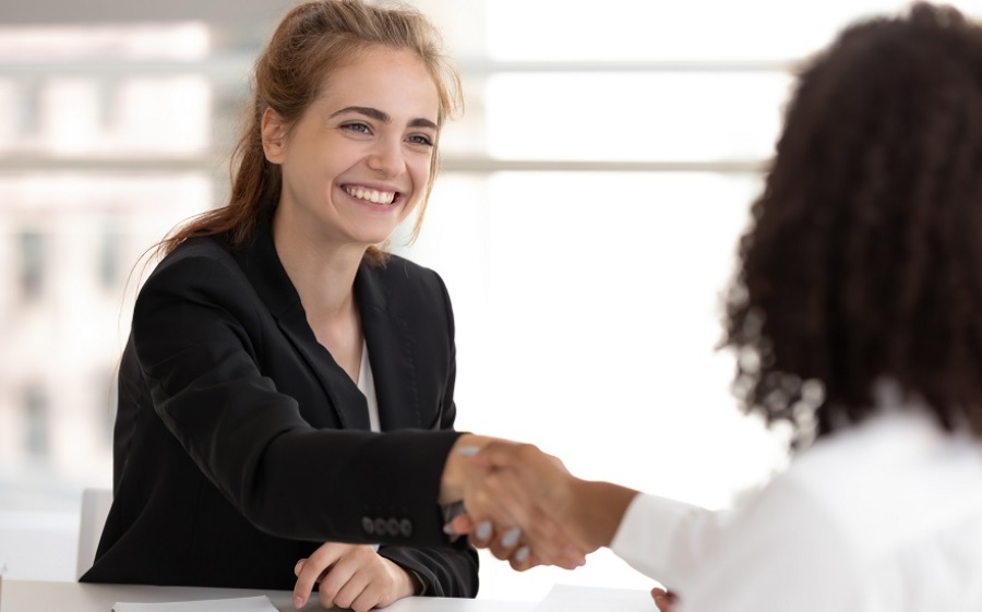 Signs That It Is Time to Hire Your First Franchise Employee